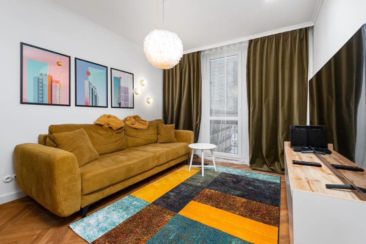 Chlodna 15 Apartment Warsaw