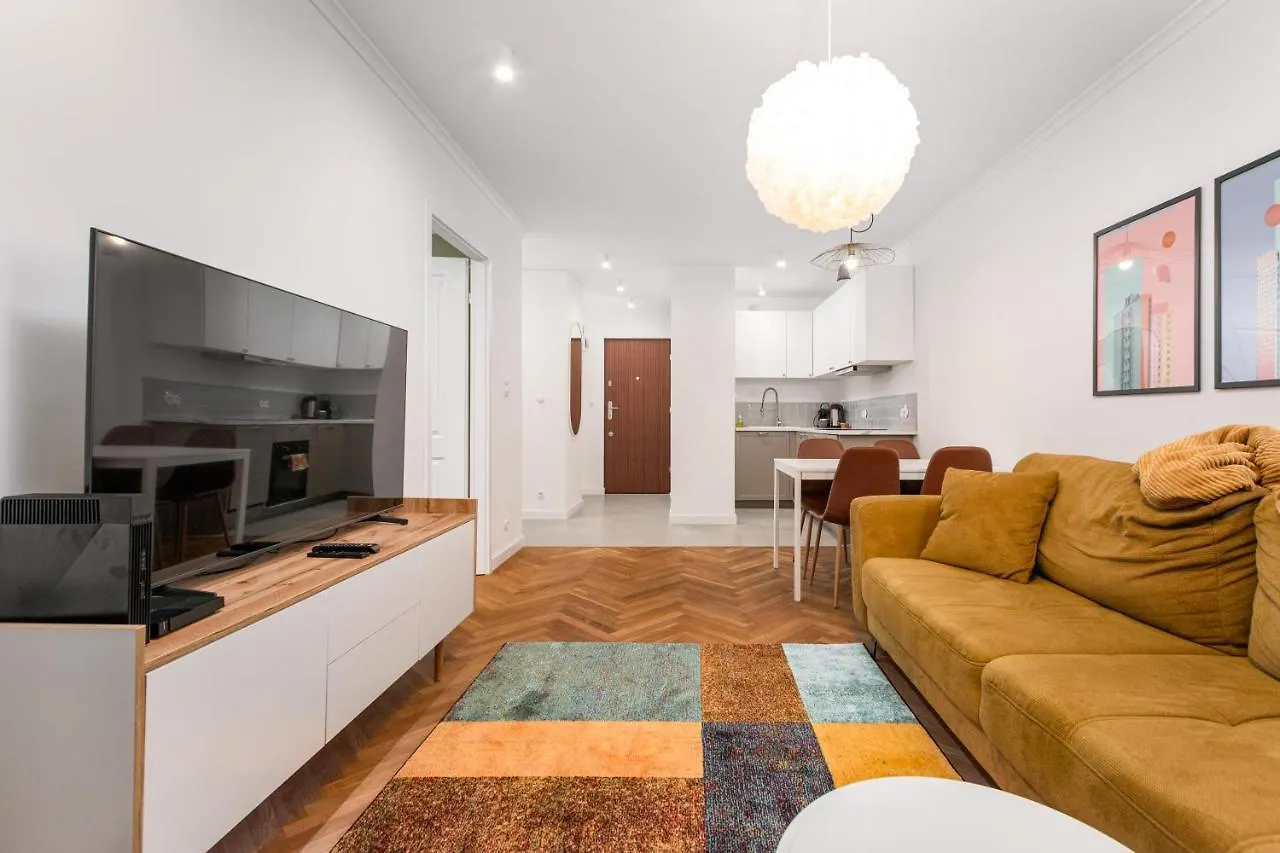 Ferienwohnung Chlodna 15 Warschau 0*,  Polen